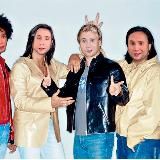 Один здесь отдыхаю!