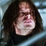 слушаю музыку и смотрю сериалы