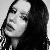 пу́дровая нина 🧿