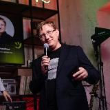 Кораблев пишет. Иногда по делу