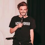 Кити сходит с ума 🦕