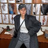 ari hills’s garage sale