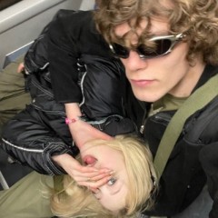 JE M'APPELLE SLAVAINDATRAP