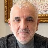 Арам Ашотович