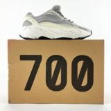 Кроссовки Украина