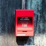 Включить пожарную сигнализацию