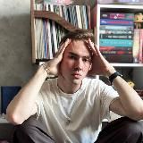 Вит как-то живет