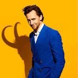 With Tom Hiddleston 𖤍