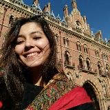 Fara печатает...🌍✈️