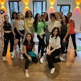 high heels & latina - queenz.berlin 🍒