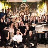 Щебетун Фэмили