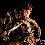 Король танцует