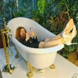 Альбина делегирует