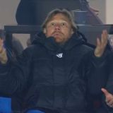 Футбольная служанка