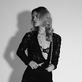 Книжная жрица