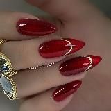 Топовый маникюр 2025 - модные тенденции