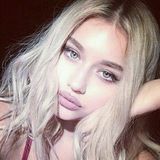 B A L E N C I A G A 🌴