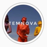 Темнова фотографирует