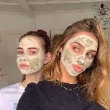 Девушки и Wildberries