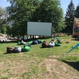 Кіно на співочому