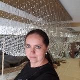 Производство люстр, световых композиций и хрустальных штор.