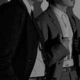 противоречие `закрыто.