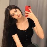 чаепитие с малиновым вареньем