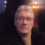 dr Krzysztof Karczewski