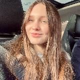 Саша печатает…