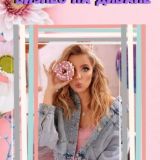 Работа на диване.