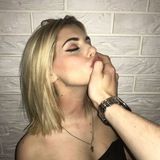 КОЛХОЗНИЦА РАЗДАЕТ 🎁