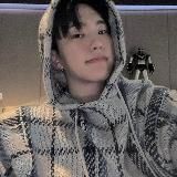 closed! falling flower