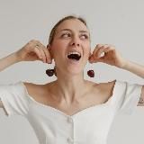 Ивкина пиарится