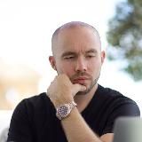 Anton Elston — загружаюсь в AI