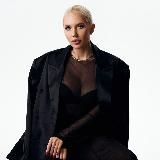 Одевайся Молись Люби 🤍