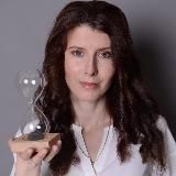 АЛЛА БУЧКОВА - психолог с «сапогами»