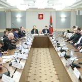 Виктор Максимов