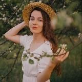 выход из-за кулис