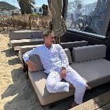 МИШАНЯ ДАРИТ ДЕНЬГИ🎖️