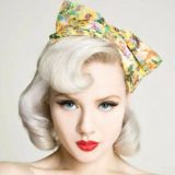 Капризная леди приват