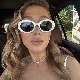 Хотела красные, сделала нюд