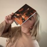 Читающая леди Chat