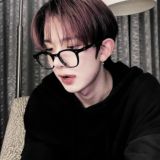 𝐬𝐞𝐞𝐬𝐚𝐰