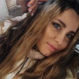 Виктория • вдохновляю на путешествия и материнство • UGC креатор