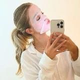 ☕️ beauty and brains 📝