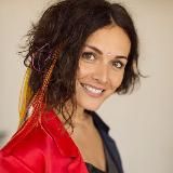 Катя Плотко «Женщина Радуга»🌈