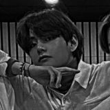 Freelance curator🌹