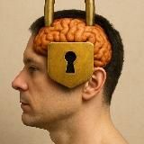 Голова в безопасности