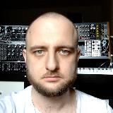 Максим Олегович // Макс Тау