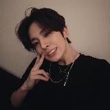 к-поп темы и стикеры